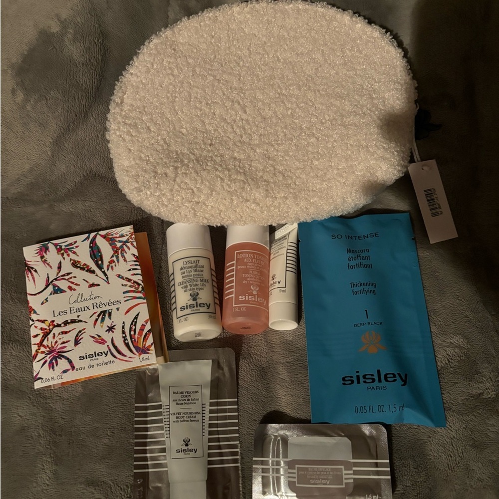 Sisley Les Eaux Rêvées Collection with Colorful Design